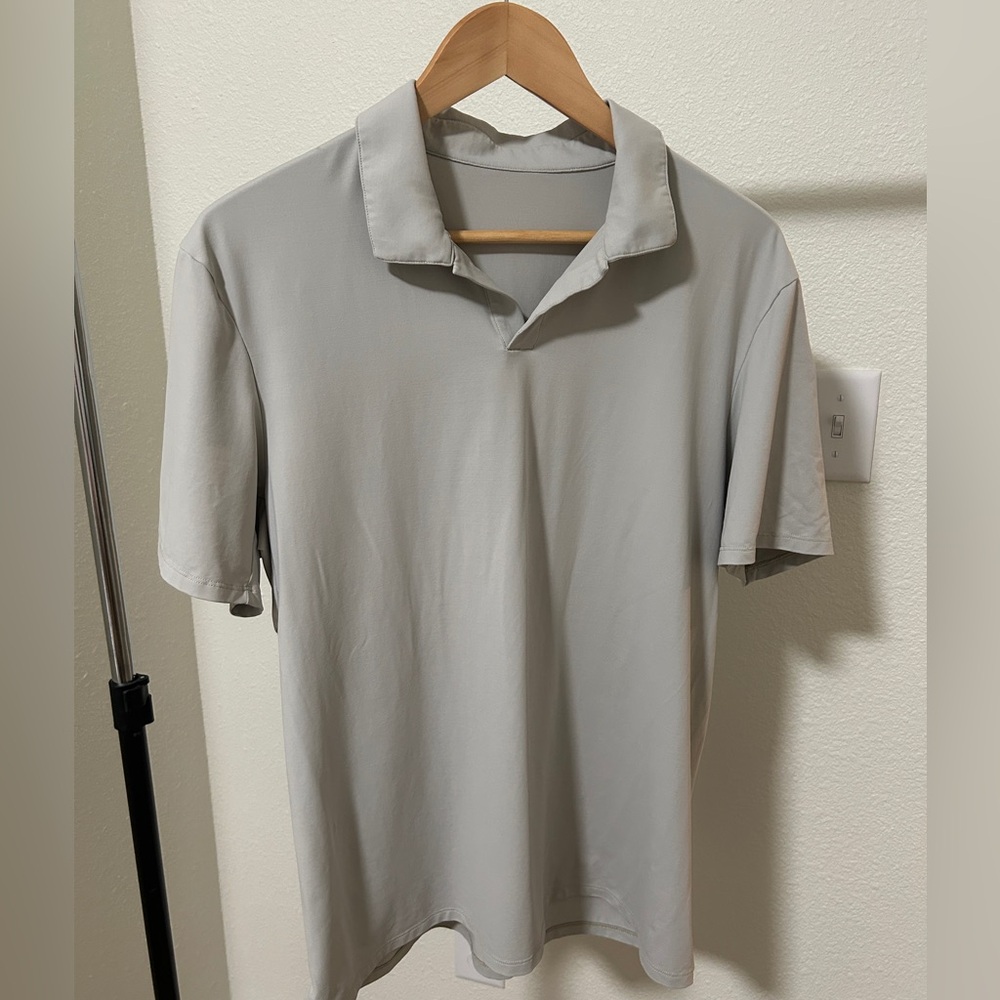 lululemon athletica Light Gray Short Sleeve Polo